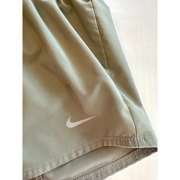Nike Shorts 3" Womens Size Small Green Dri-Fit Mid Rise Brief Lined Workout - Picture 4 of 11